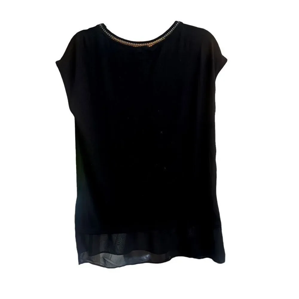 Rose & olive black top with silver. Chain detail along the entire collar sheer t